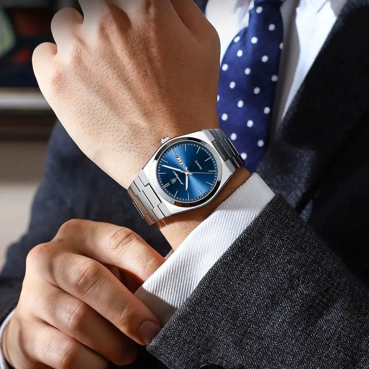 POEDAGAR 930 Luminous Stainless Steel Quartz Watch